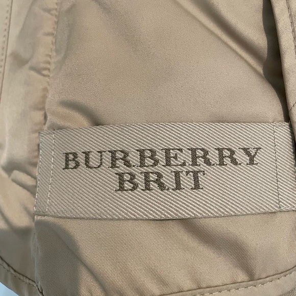 Burberry Brit Copford Quilted Jacket - Picture 8 of 16